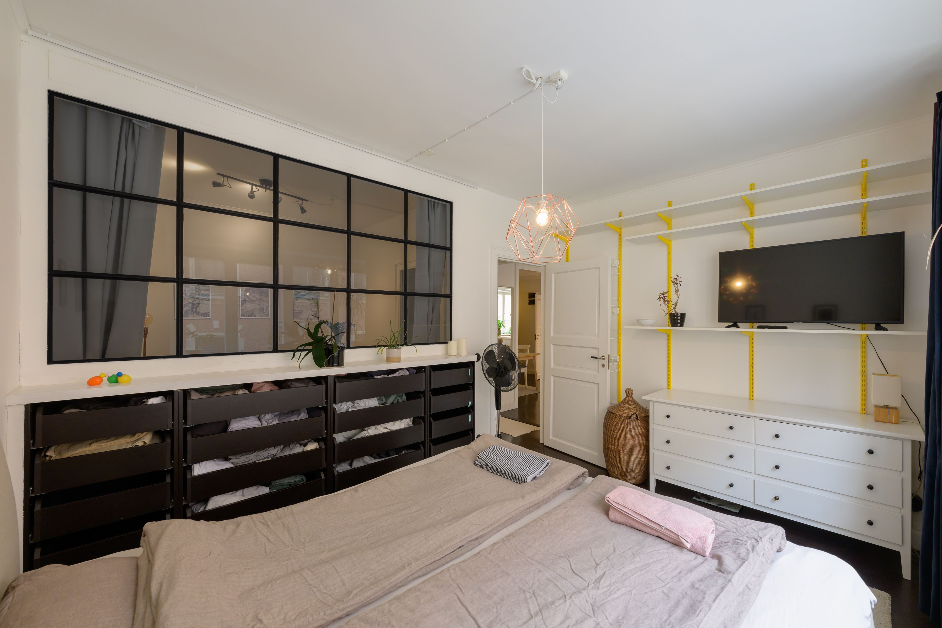 Apartment 1 view 13
