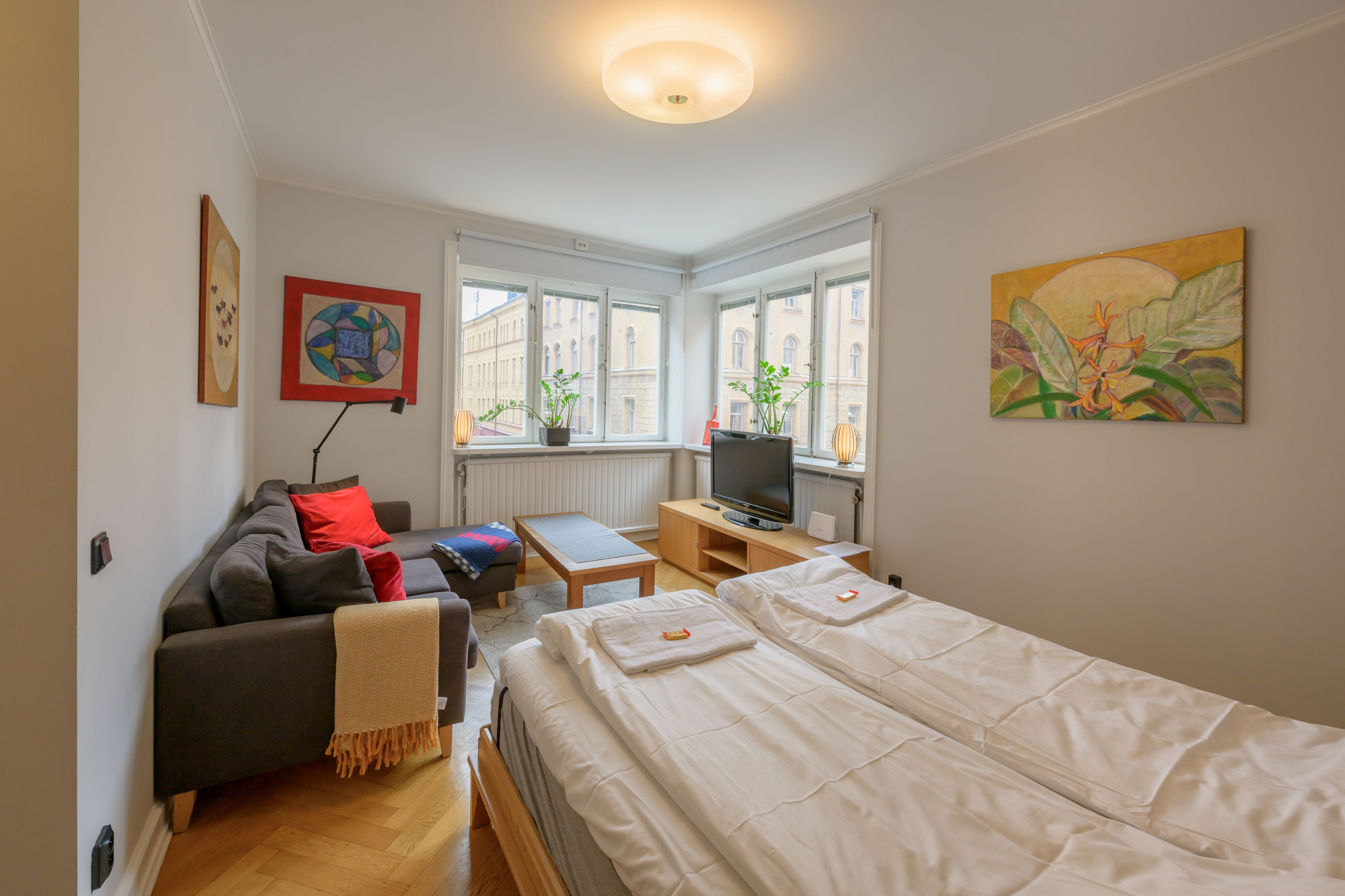 Apartment 2 view 25